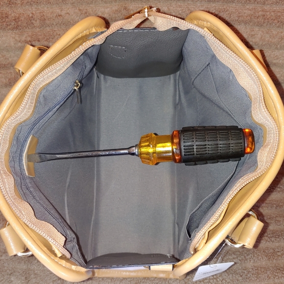 Handbag/Purse Plaid Trimmed in Camel with Matching Double Zip Wallet - Picture 4 of 8